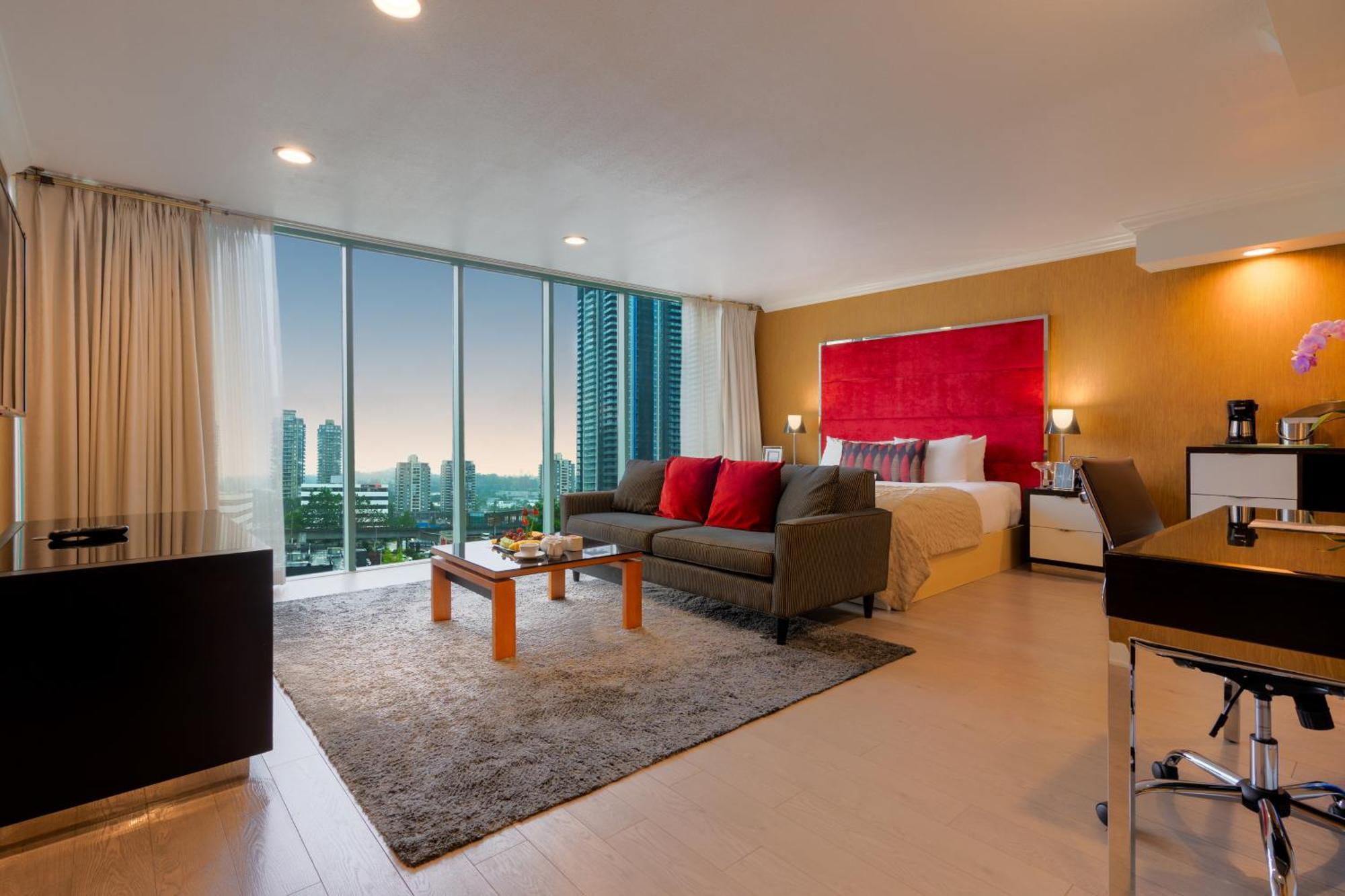 Executive Suites Hotel & Conference Center, Metro Vancouver Burnaby Bagian luar foto